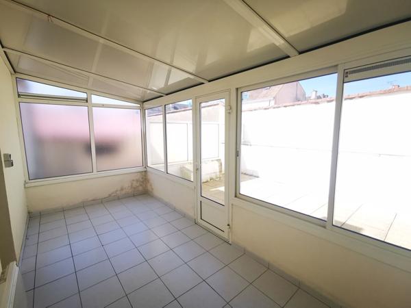 Location Appartement62 m² - 3 Pièces - LUCON (85400)