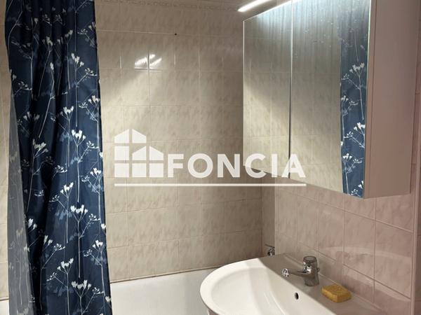 Location Studio 17.17 m² - 91 IMPASSE DES DAUPHINS Bonneville 74130