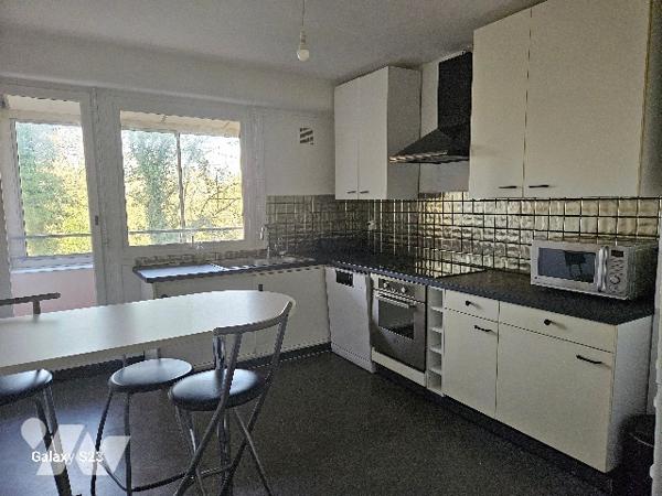 BAR LE DUC, grand appartement de 160m² surface carrez