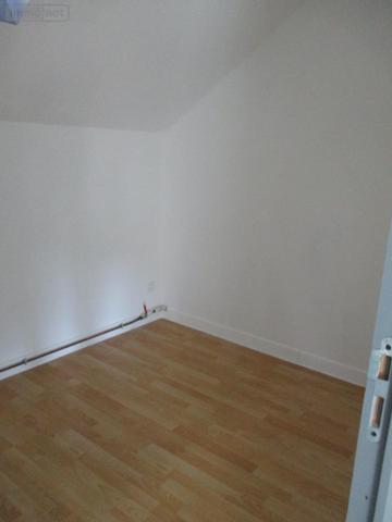 Appartement à louer à Brionne dans l'Eure (27800), ref : 27049-L152