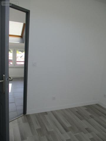 Appartement à louer à Brionne dans l'Eure (27800), ref : 27049-L152
