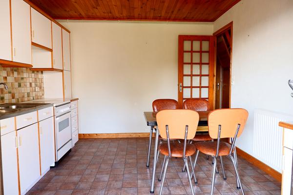 Bâtisse en pierre au grand potentiel à Fay-sur-Lignon