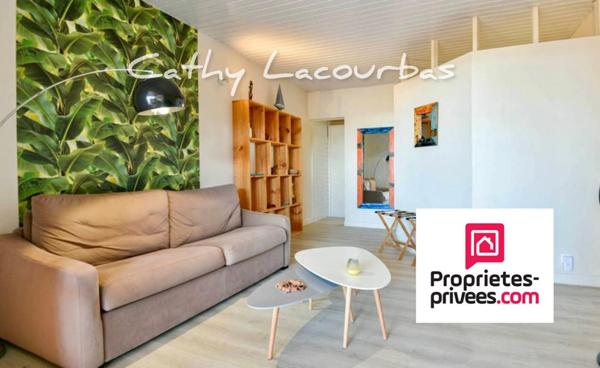 97125 BOUILLANTE - Villa comprenant 5 appartements vue mer et piscine