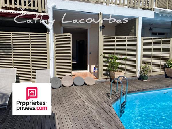 97125 BOUILLANTE - Villa comprenant 5 appartements vue mer et piscine