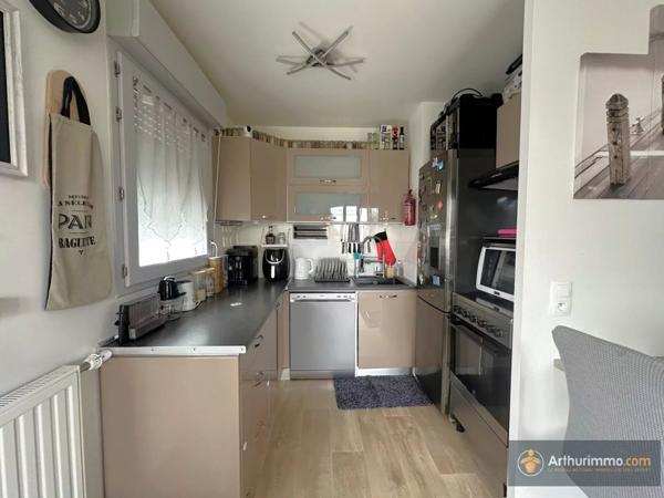 Vente Appartement 3 pièces 60 m2 à Livry-Gargan