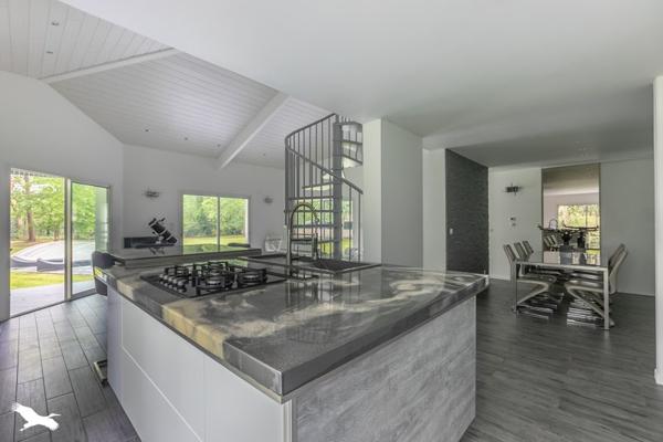 Maison à vendre |  Belin-Béliet |  7 pièces | 205 m²