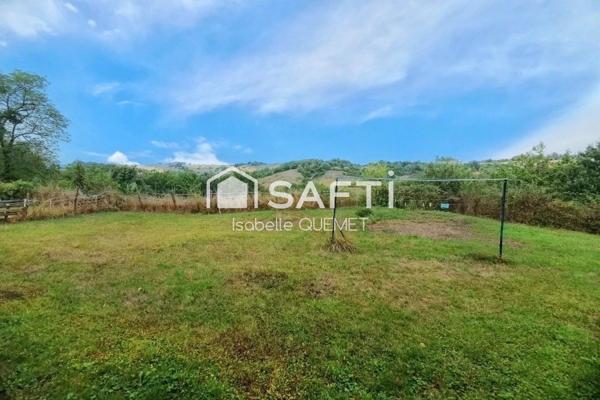 Jolie ferme rénovée au calme   vue Pyrénées avec granges