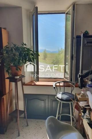 Jolie ferme rénovée au calme   vue Pyrénées avec granges