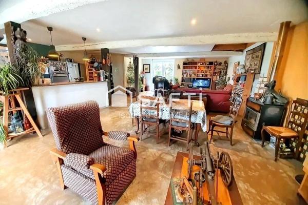 Jolie ferme rénovée au calme   vue Pyrénées avec granges