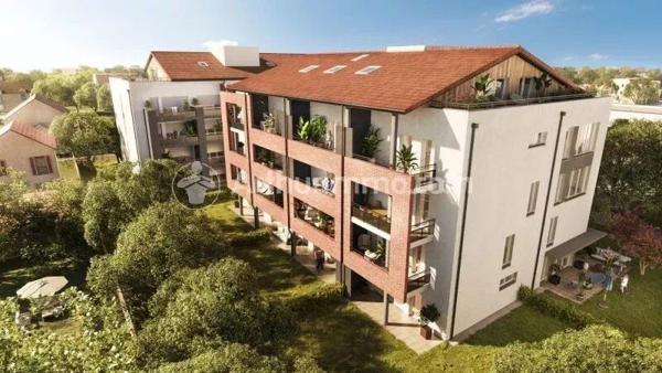 Vente                                                      Appartement
                        
                                                            à Toulouse