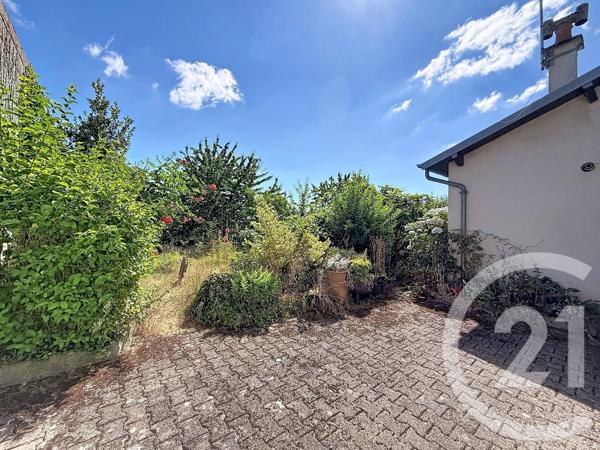Maison à vendre  3 pièces - 71 m 2   GUERET  - 23
