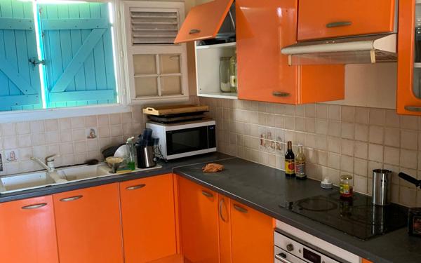 Maison à vendre    3 pièces •  Case-Pilote