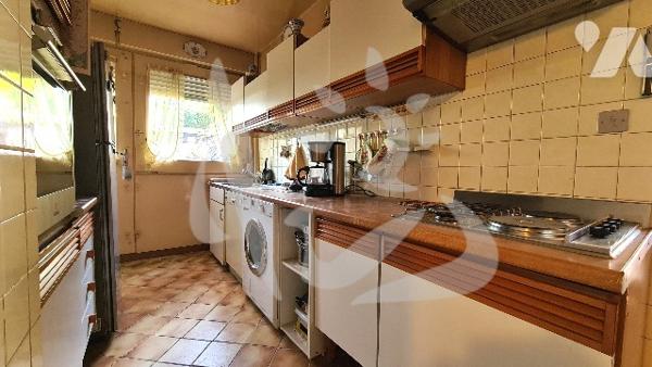 Maison en copro 6pcs 4 # + 1 place pk