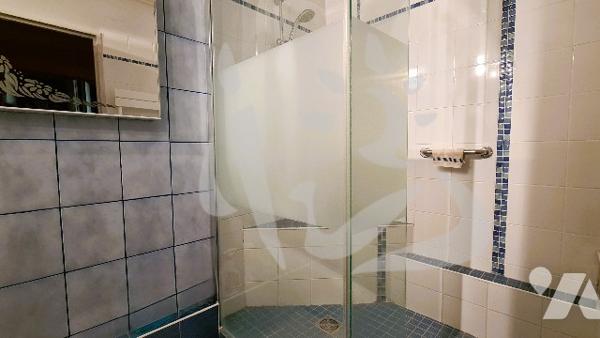 Maison en copro 6pcs 4 # + 1 place pk