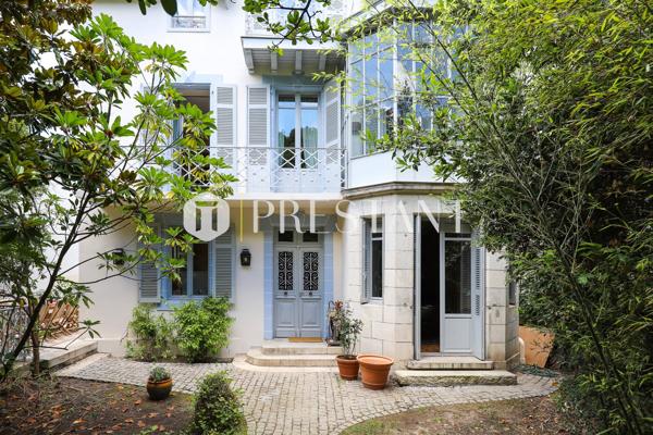 GABRIEL – DEMEURE DE CHARME A LOUER DANS LE CENTRE VILLE AVEC PISCINE ET JARDIN – 10 PERSONNES, BIARRITZ