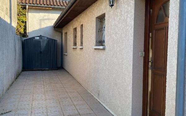 Maison à louer    3 pièces • 73 m2 Floirac