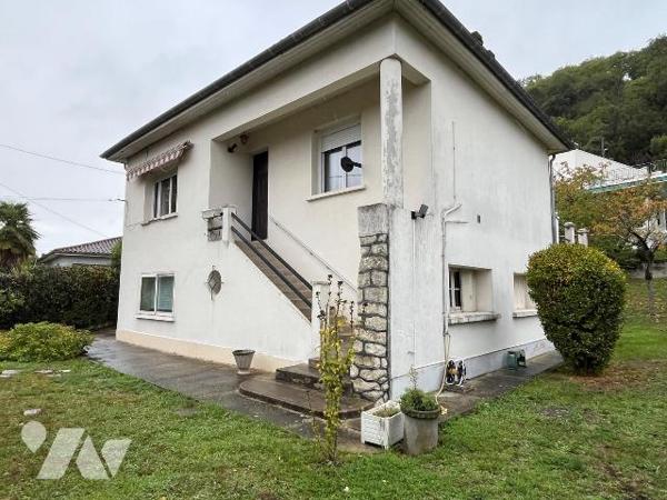 Maison à Vendre à Cenon (33150) en Gironde (33)
Cette maison est située dans un environnement ...