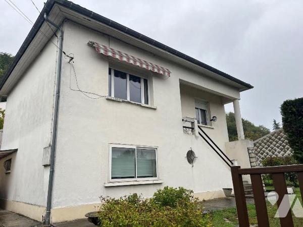 Maison à Vendre à Cenon (33150) en Gironde (33)
Cette maison est située dans un environnement ...
