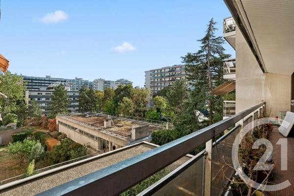Appartement F5 à vendre  5 pièces - 99,05 m 2   PARIS  - 75011