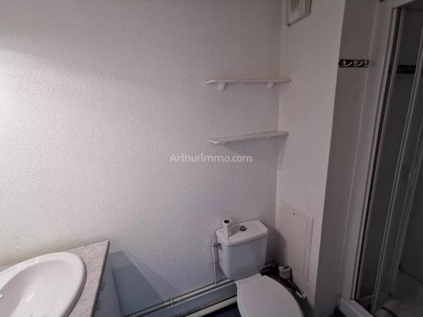 Location                                                      Studio
                        
                     1 pièces                      25 m2                     à Rennes