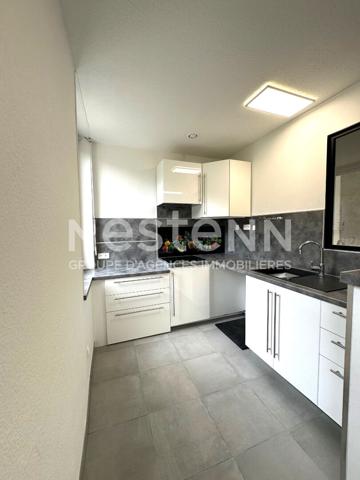 Location appartement T3 entièrement rénové avec parking et vue sur la Cité à Carcassonne
