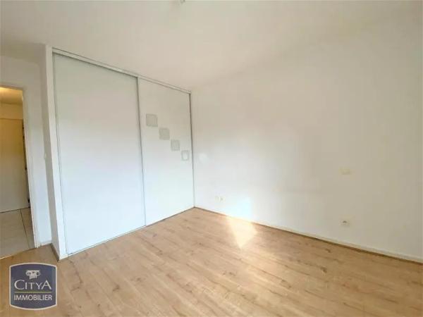 Appartement à louer 2 pièces 47.96m²