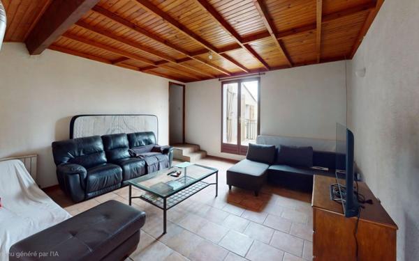 Appartement à vendre    4 pièces • 100,63 m2 Solliès-Ville