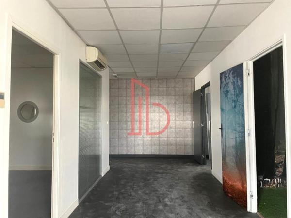 Bureau de 280 m² à louer à Bordeaux Ouest-Merignac