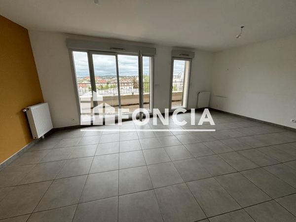 Location Appartement 4 pièces 85.84 m² - 81 AVENUE JEAN JAURES Mantes La Ville 78711