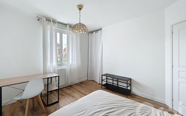 Appartement à louer    2 pièces • 143,34 m2 Alfortville