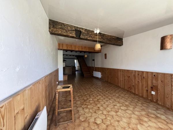 Maison 99 000 € Saurat 3 p 71 m² DPE D