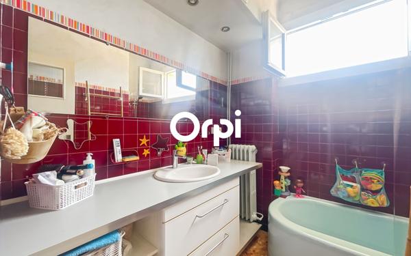 Appartement à vendre    3 pièces • 79,01 m2 La Ciotat