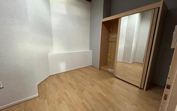 Appartement à louer    3 pièces • 60,96 m2 Mont-de-Marsan