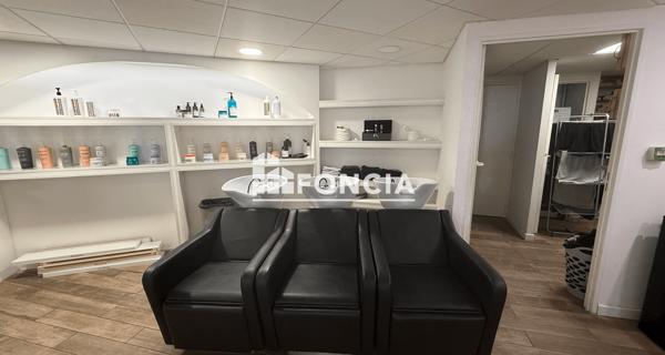 À vendre Local commercial 126.4 m² - Martigues 13500