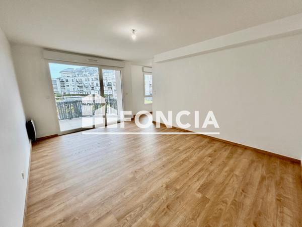 Location Appartement 3 pièces 62.43 m² - 15 AVENUE CORIOLAN Luce 28110