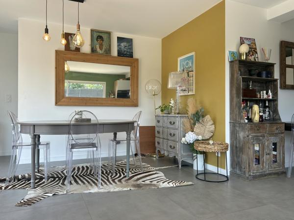Maison 5 pièce(s) 4 chambre(s) 104 m²