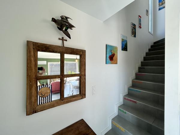 Maison 5 pièce(s) 4 chambre(s) 104 m²