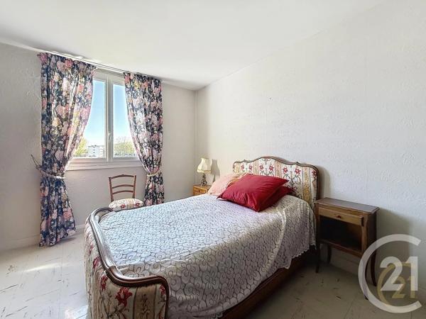 Appartement F4 à vendre  4 pièces - 83,20 m 2   MAROMME  - 76