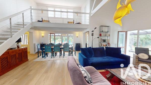 Maison à vendre 6 pièces 235 m² Sainte-Soulle