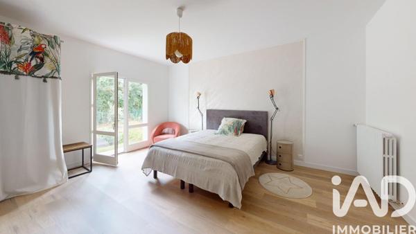 Maison à vendre 6 pièces 235 m² Sainte-Soulle