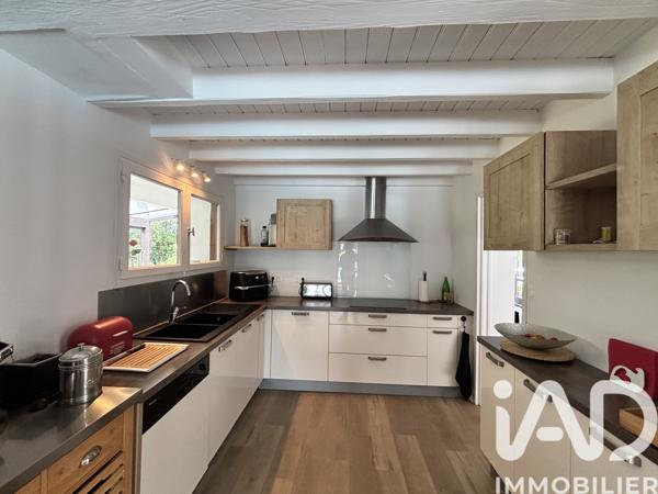 Maison à vendre 6 pièces 235 m² Sainte-Soulle