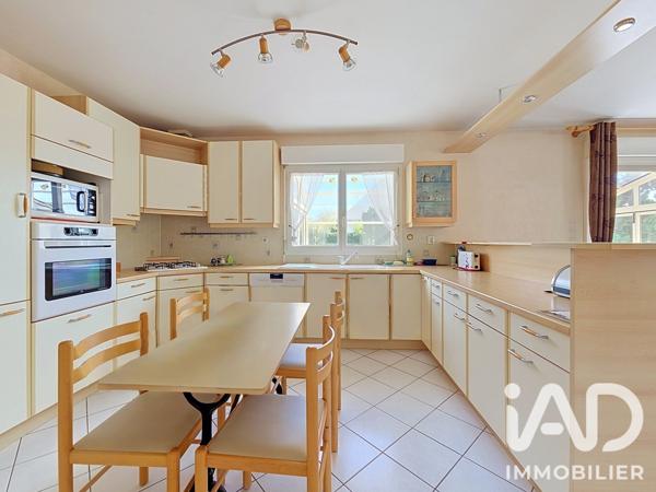 Maison à vendre 6 pièces 172 m² Guichainville