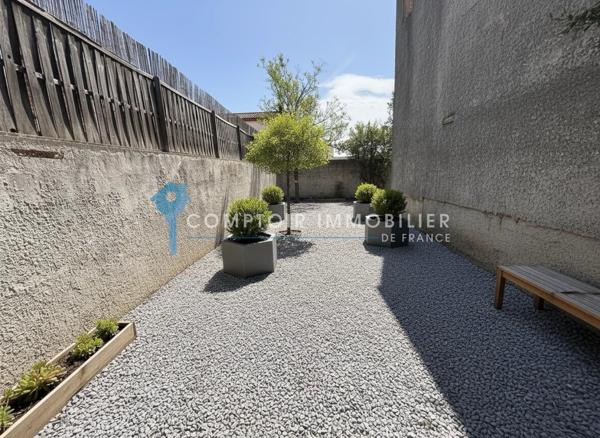 Villa
                                                                                                                                                                                                                                                                                                                        5 pièce(s)                                                                                                                                                                                                          4 chambre(s)                                                                                                                                                                                                          147  m²