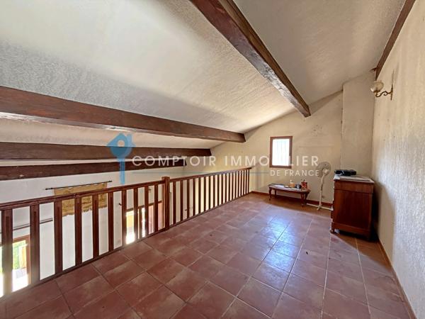 Villa
                                                                                                                                                                                                                                                                                                                        5 pièce(s)                                                                                                                                                                                                          4 chambre(s)                                                                                                                                                                                                          147  m²
