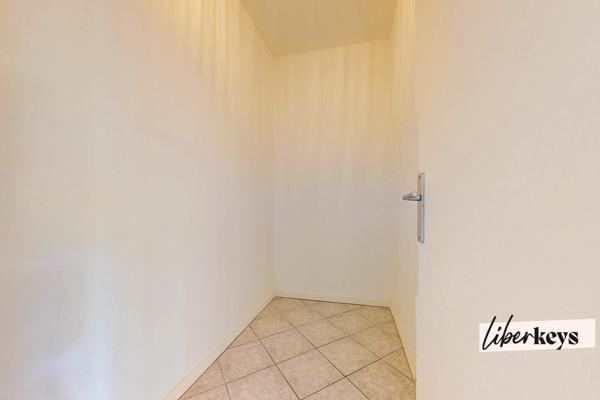 🏡 T2 43 m² – Séjour 21 m² – Dressing – Métro Chartreux