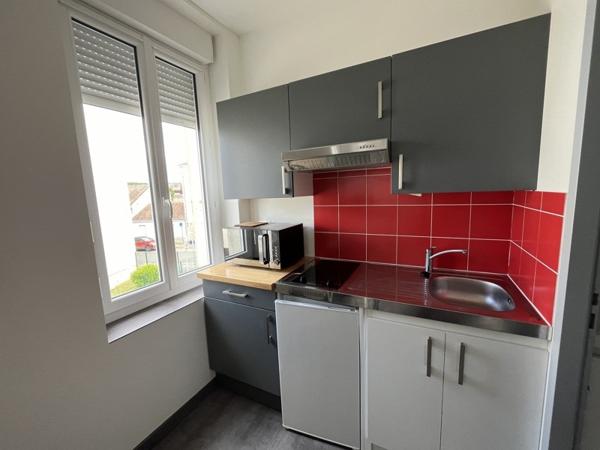Appartement à louer 325 € CC Périgueux 1 pièce 15 m² DPE D