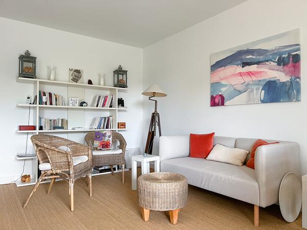Appartement 2 chambres à vendre dans un quartier prisé des Ponts de Cé avec vue sur Loire et place de parking en sous-sol