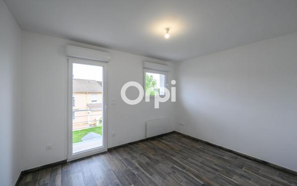 Maison à vendre    4 pièces • 144 m2 Petite-Forêt