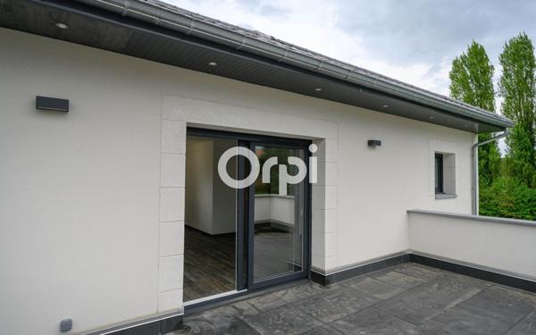 Maison à vendre    4 pièces • 144 m2 Petite-Forêt