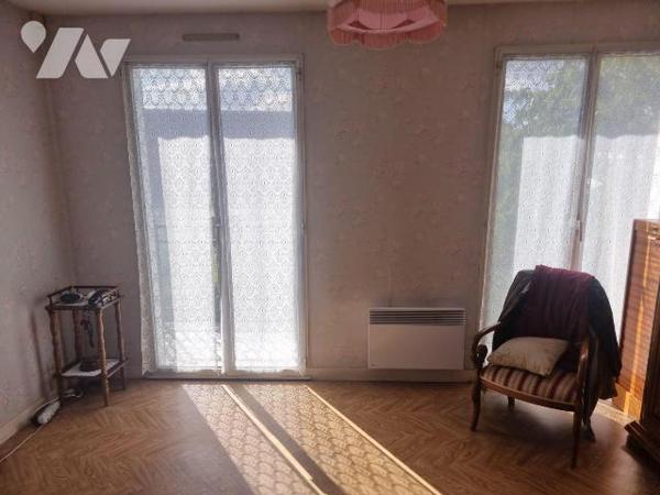 &#127969; À Vendre à Villefranche sur Cher (41), dans un environnement calme et verdoyant cette...